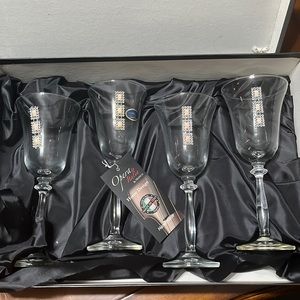 Franco Vetrerie e Cristallerie beautiful jewel embellished glasses. Never used.